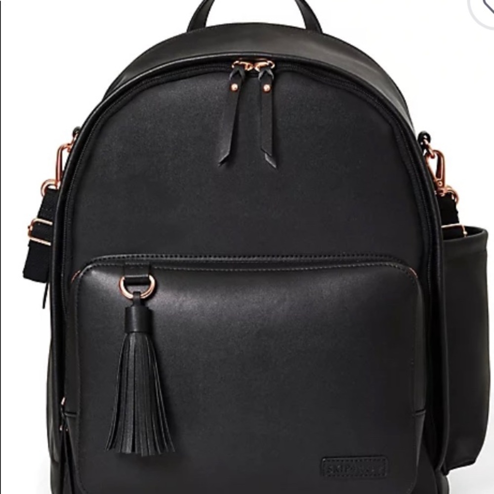 SKIPHOP Greenwich Simply Chic Backpack:Diaper Bag in Black. NWT